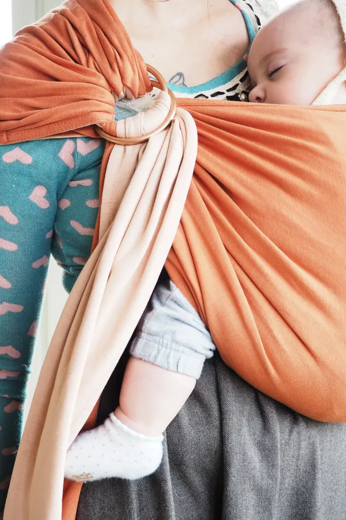 la-petite-echarpe-sans-noeud-nude-caramel-reversible (1).webp