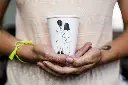 cup_nakedcoupleback1.webp