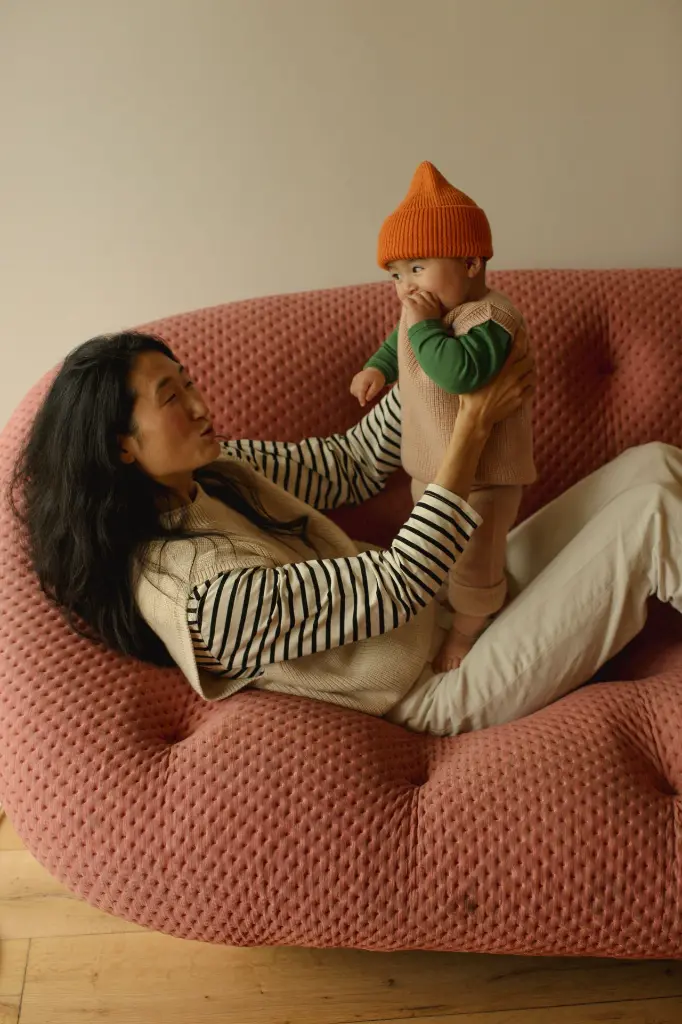 VEST HARVEY APRICOT 5.webp