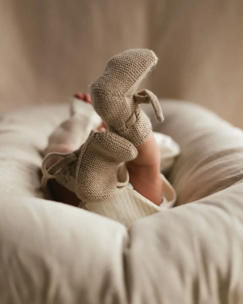 BOOTIES SAND 2 lifestyle 2 (1).webp