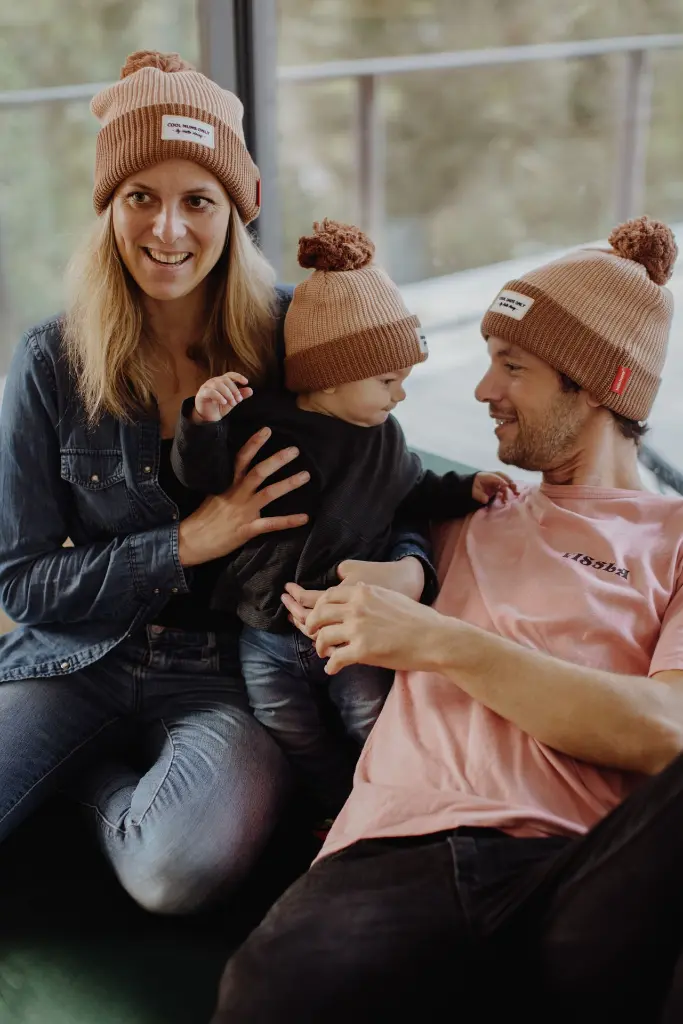 17_ COLOR BLOCK COFFEE_ FAMILY_ HD.webp