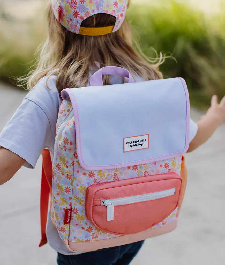sac-a-dos-enfants-classeur-A4-imprime-fleurs-format-carre-hello-hossy.webp