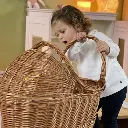 Egmont Toys.Landau en osier avec couverture en tricot 2.webp