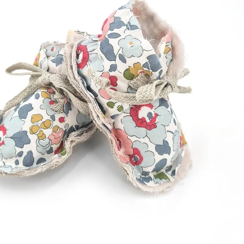 chaussons-liberty-betsy (1).webp
