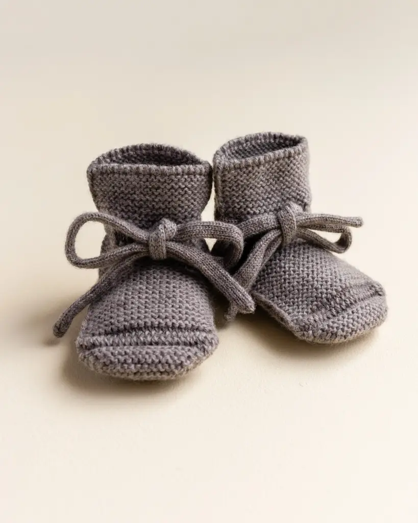 Chaussons en laine mérinos Otter - Hvid (0-9 mois)