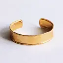 Brede gedeukte armband goudkleurig - Bazou