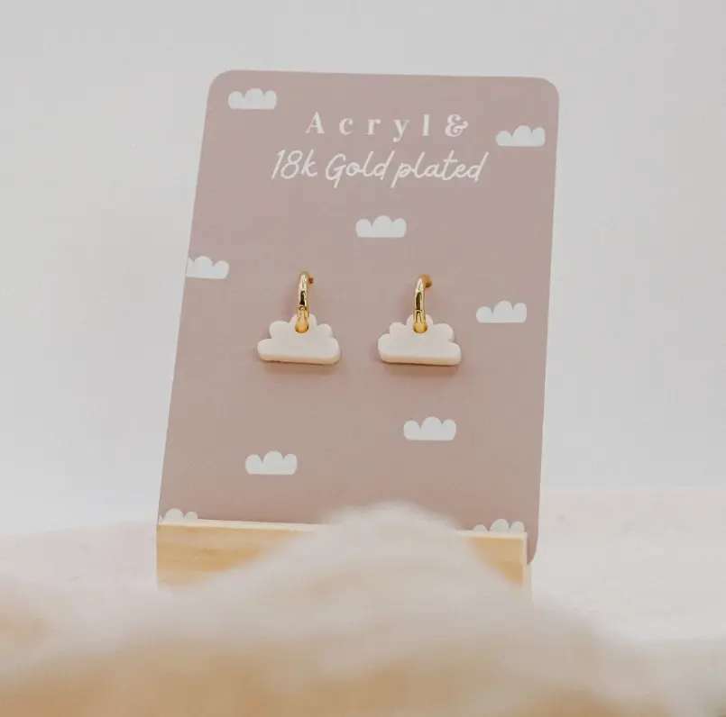 [LISTEDALICE11] Boucles d'oreilles créole en forme de nuage blanc en plaqué or 18 carats - Liste de cadeaux d'anniversaire d'Alice