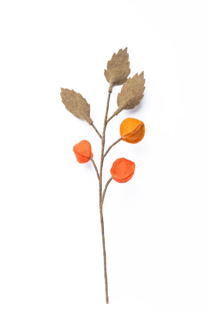 Branche de fleur de Physalis en feutre - Nacha Interior