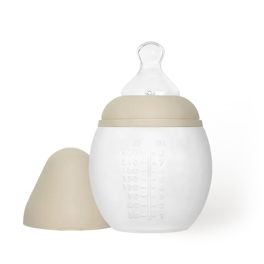 Siliconen zuigfles 240 ml Sand - Geboortelijst Tess Mardulyn en Basile De Wulf