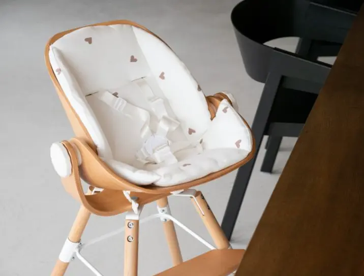 Evolu Newborn Reducer Cushion Jersey Hearts - Birth list Tess Mardulyn and Basile De Wulf