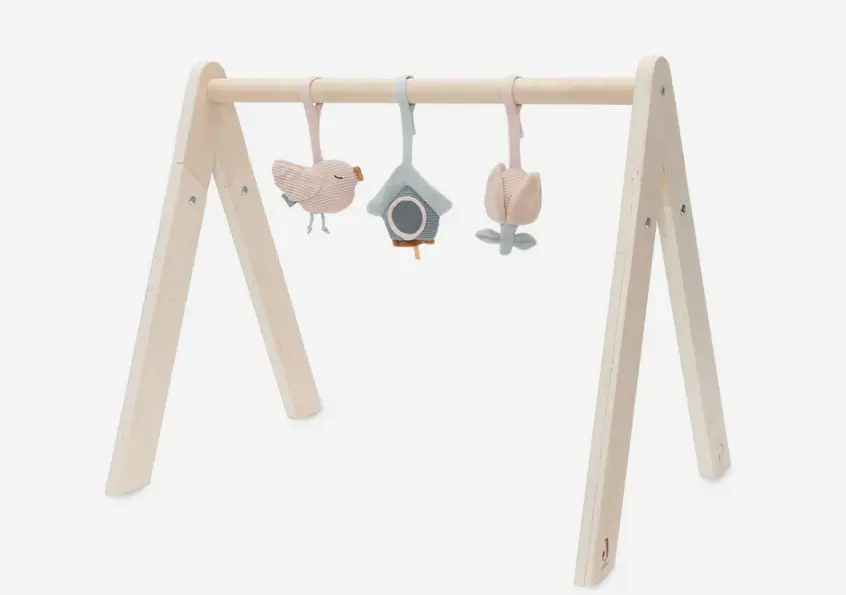 Jouet pour arche en bois Lovely Birds - Liste de naissance de Laura Mertens et Jawad Tahraoui